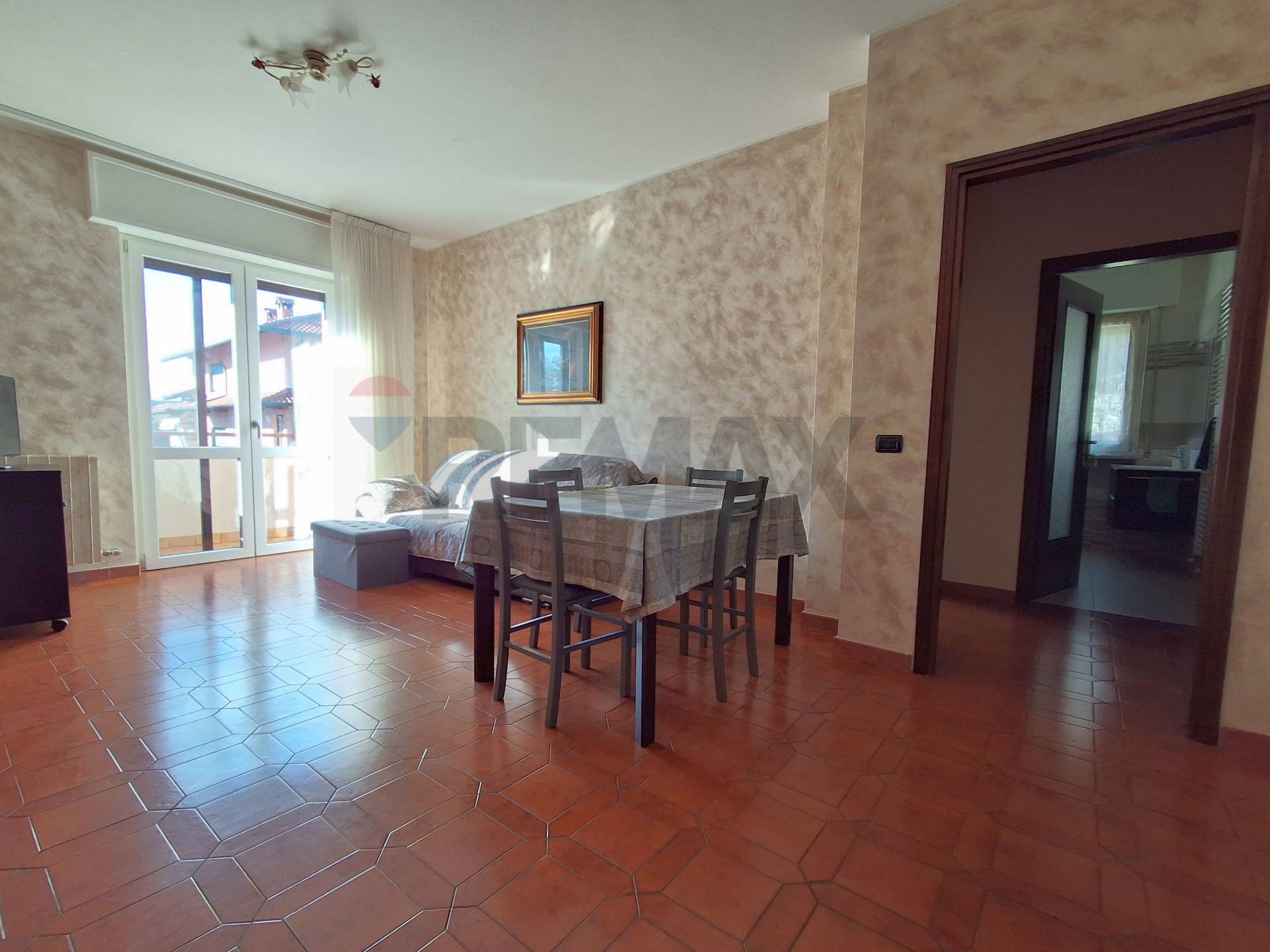 Appartamento in vendita a Olgiate Olona, Buon Ges