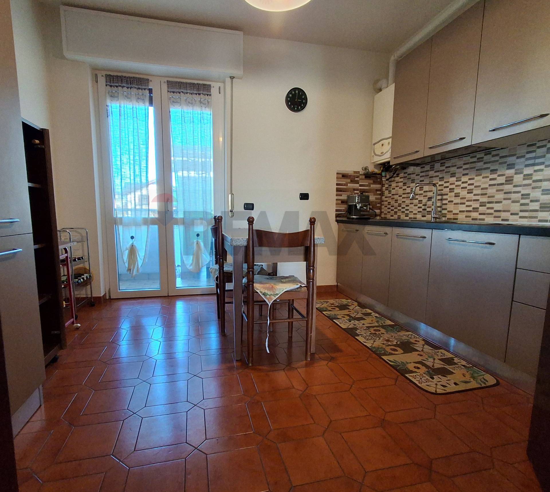 Appartamento in vendita a Olgiate Olona, Buon Ges