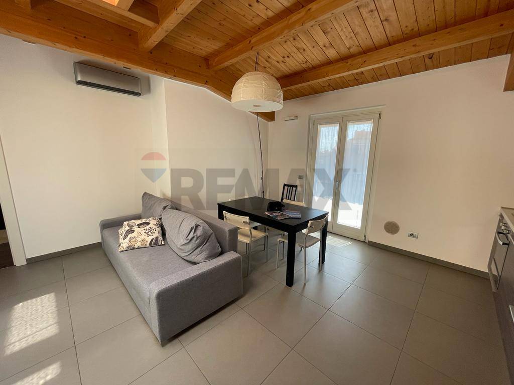 Attico/Mansarda in affitto a Milano, Washington