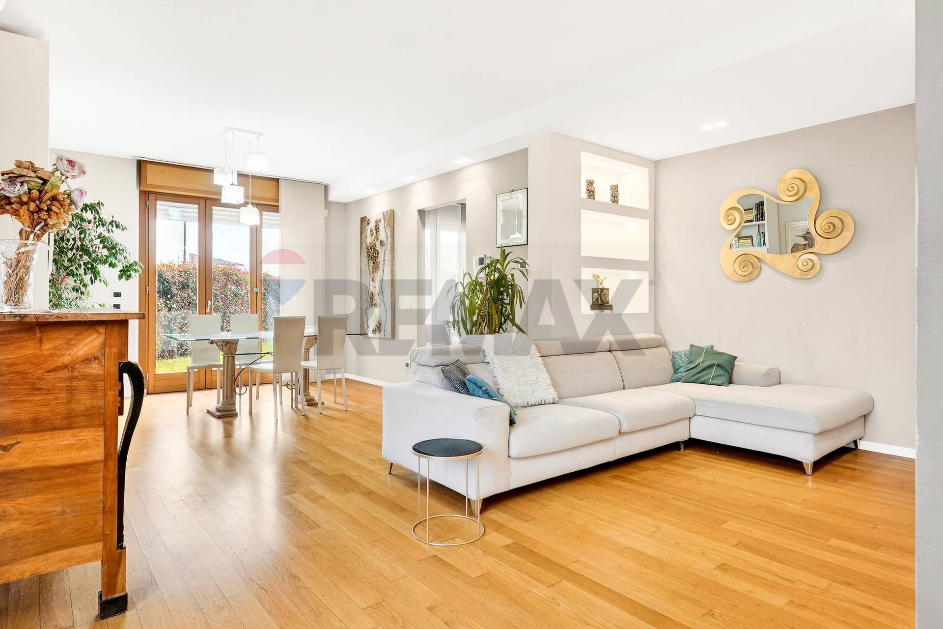 Villa o villino in vendita a Busto Garolfo