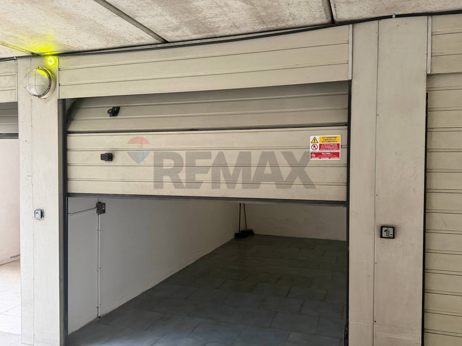 Garage/Box in affitto a Parabiago