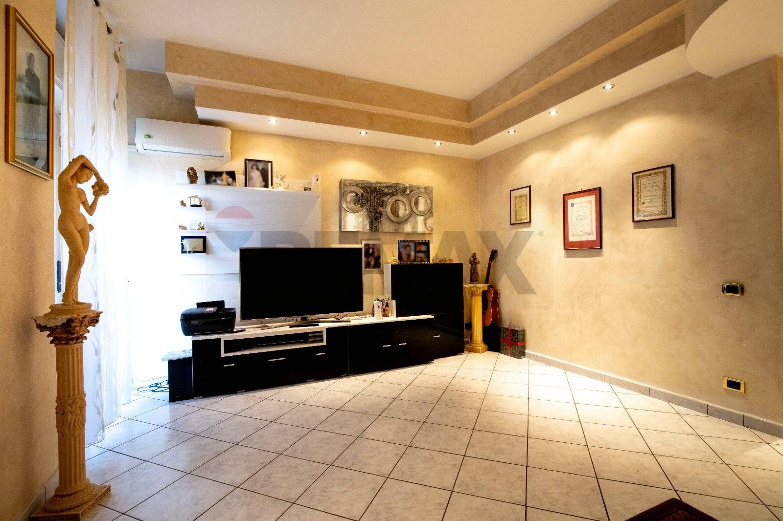 Appartamento in vendita a Legnano, Confine Con S. Giorgio S/L