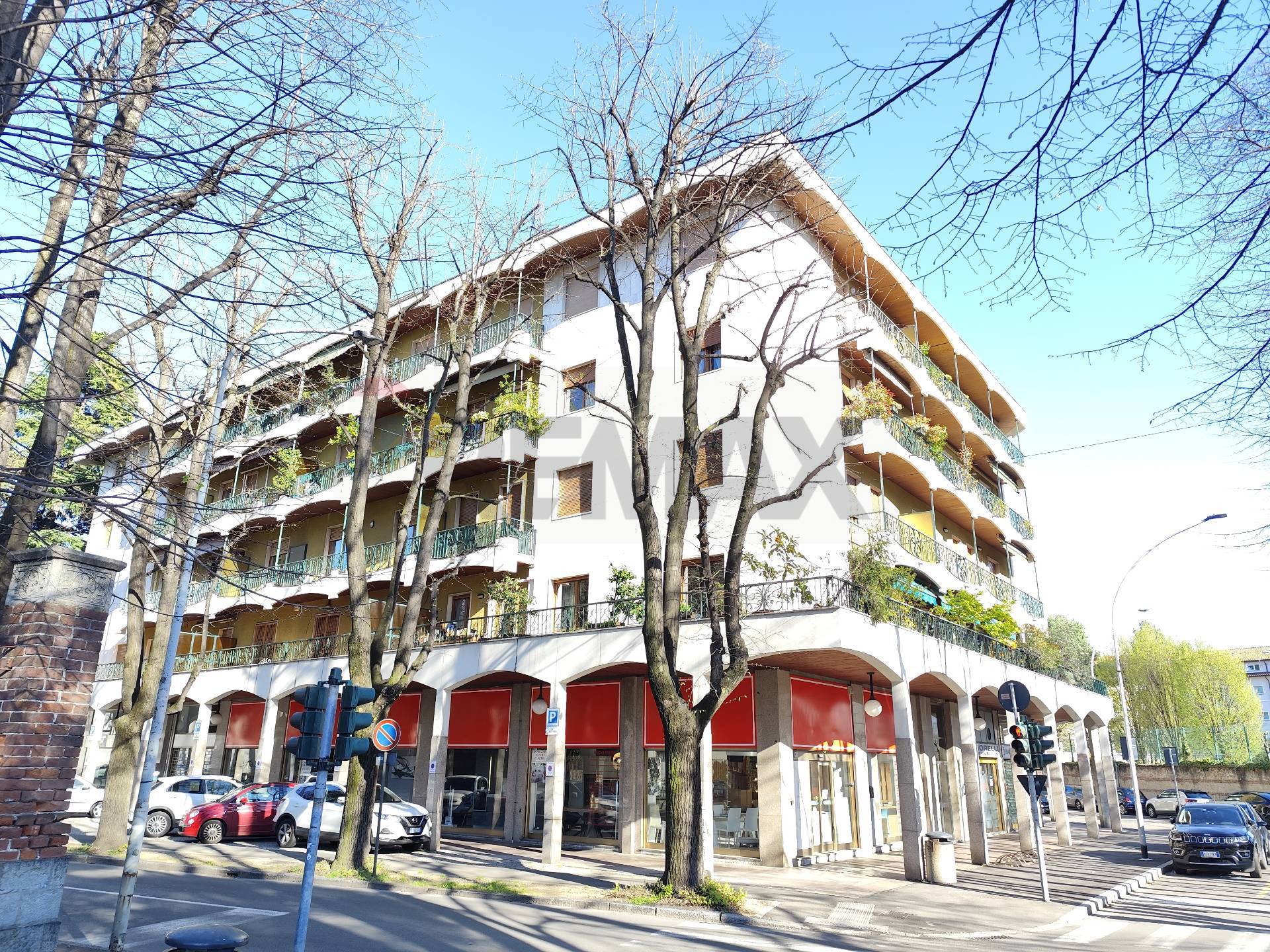 Appartamento in vendita a Legnano, Legnarello