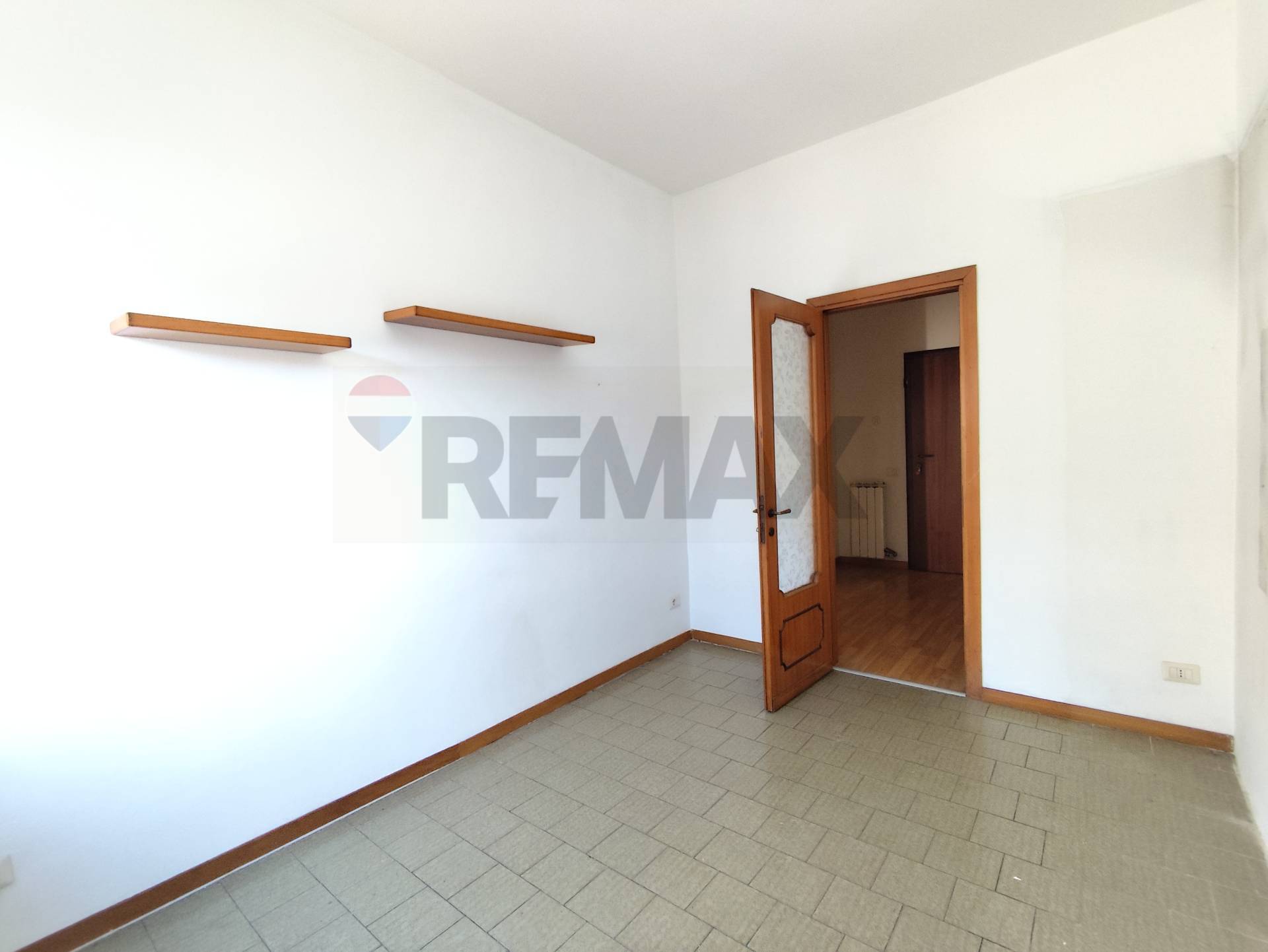 Appartamento in vendita a Legnano, Legnarello