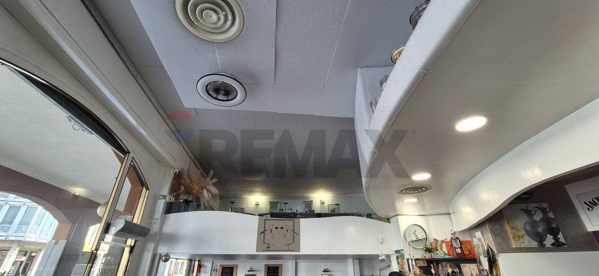 Bar in vendita a Busto Arsizio, Centro