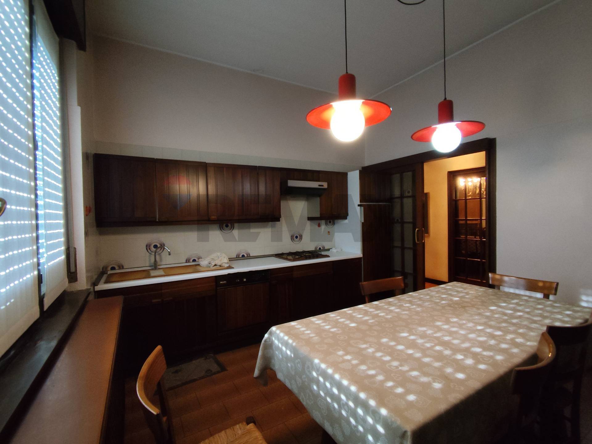 Casa Indipendente in vendita a Villa Cortese