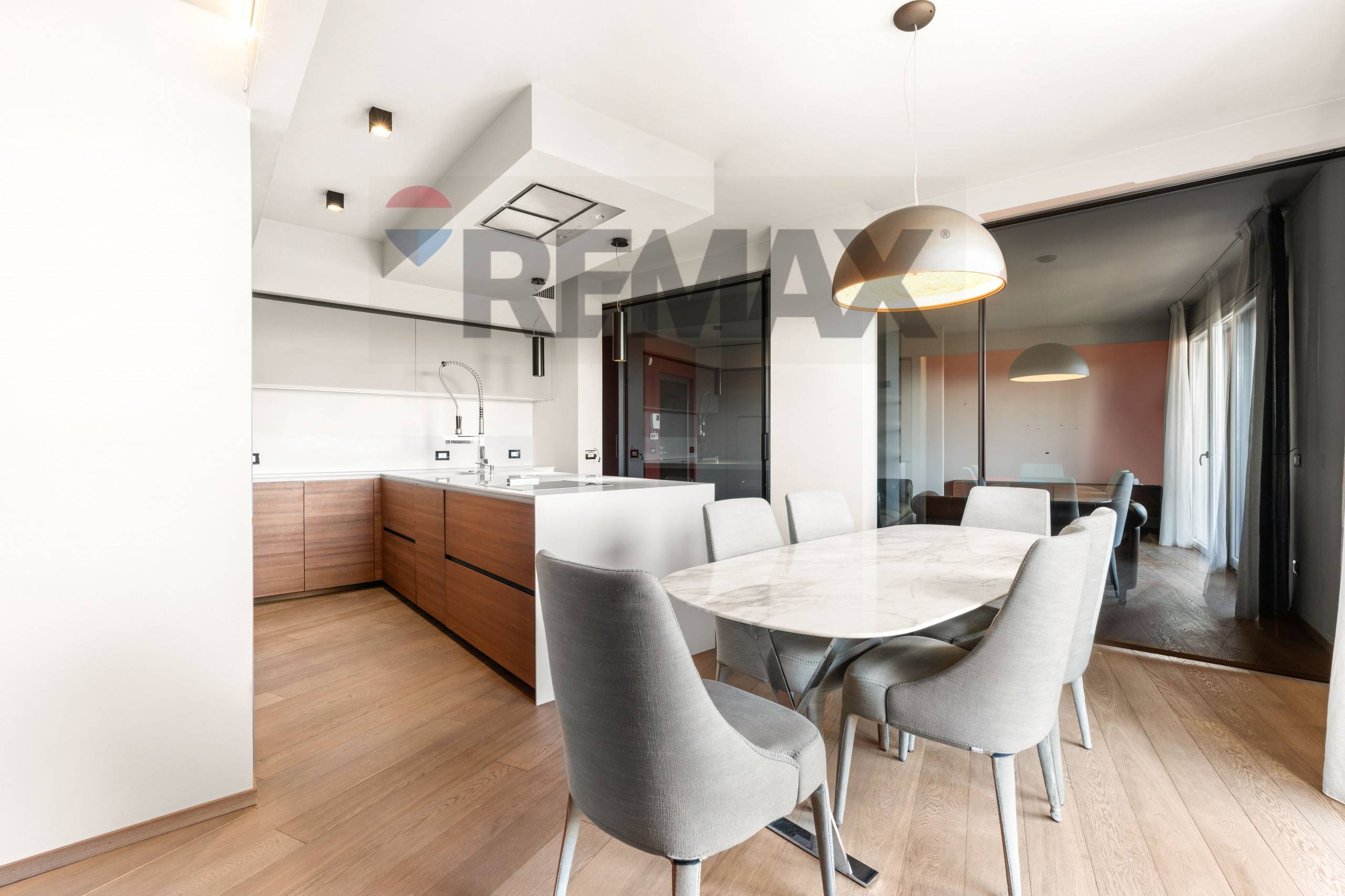 Appartamento in vendita a Legnano, Centro