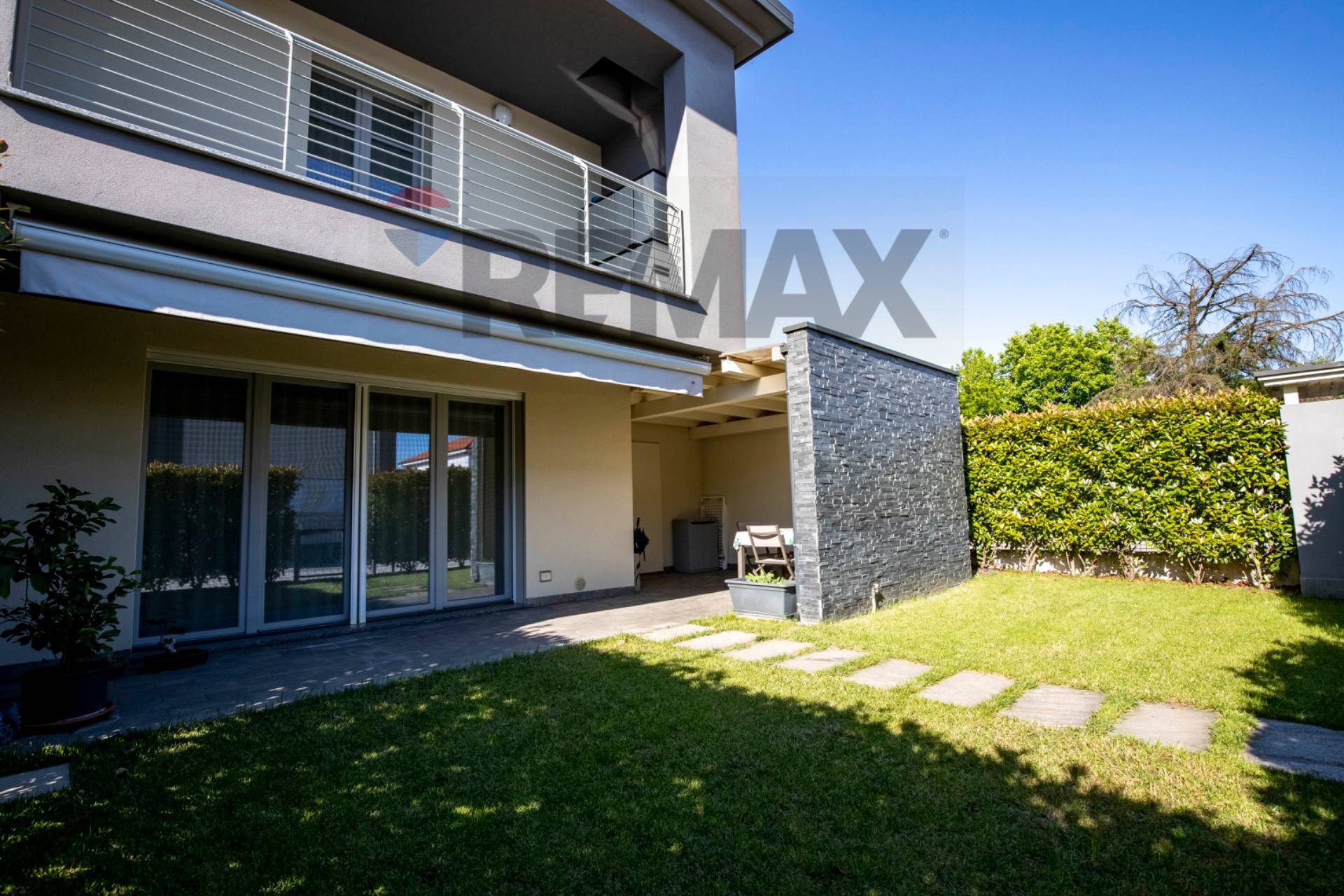 Villa a schiera in vendita a Samarate