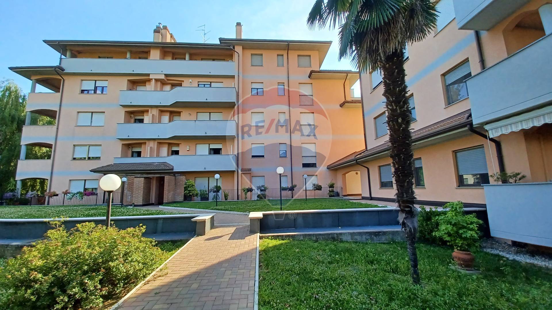 Appartamento in vendita a Canegrate