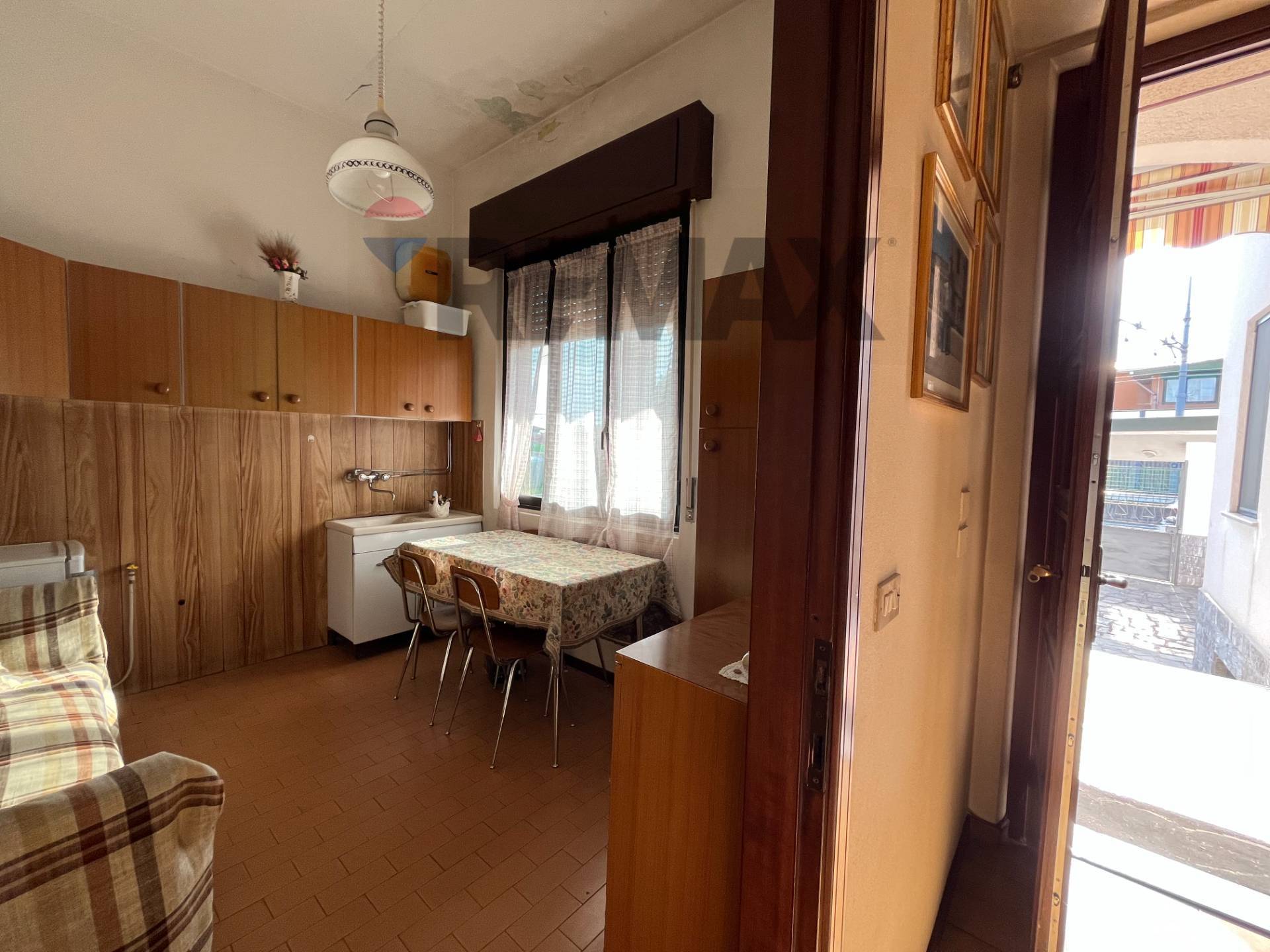 Villetta bifamiliare in vendita a Magnago