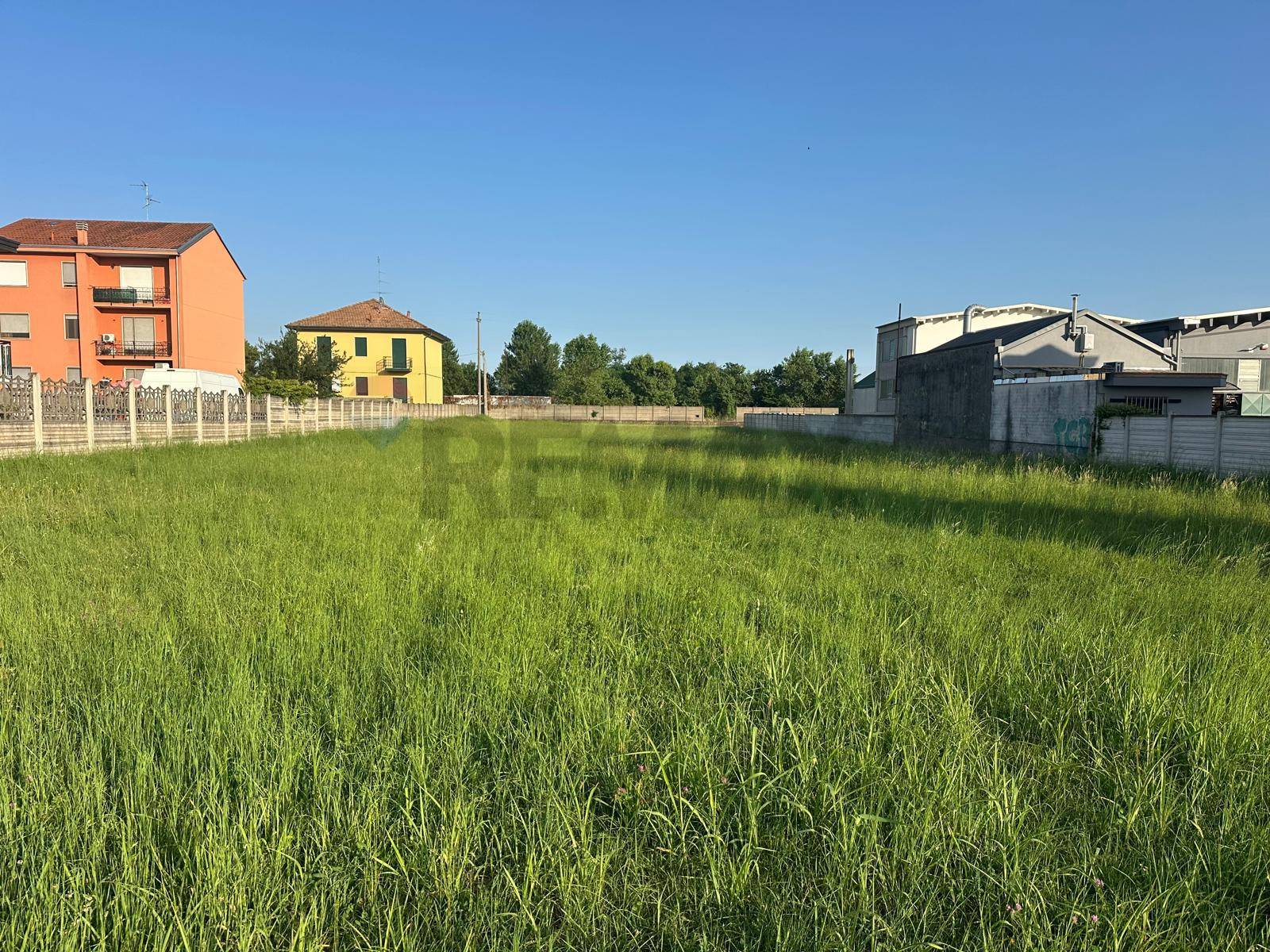 Terreno Edificabile in vendita a Pogliano Milanese
