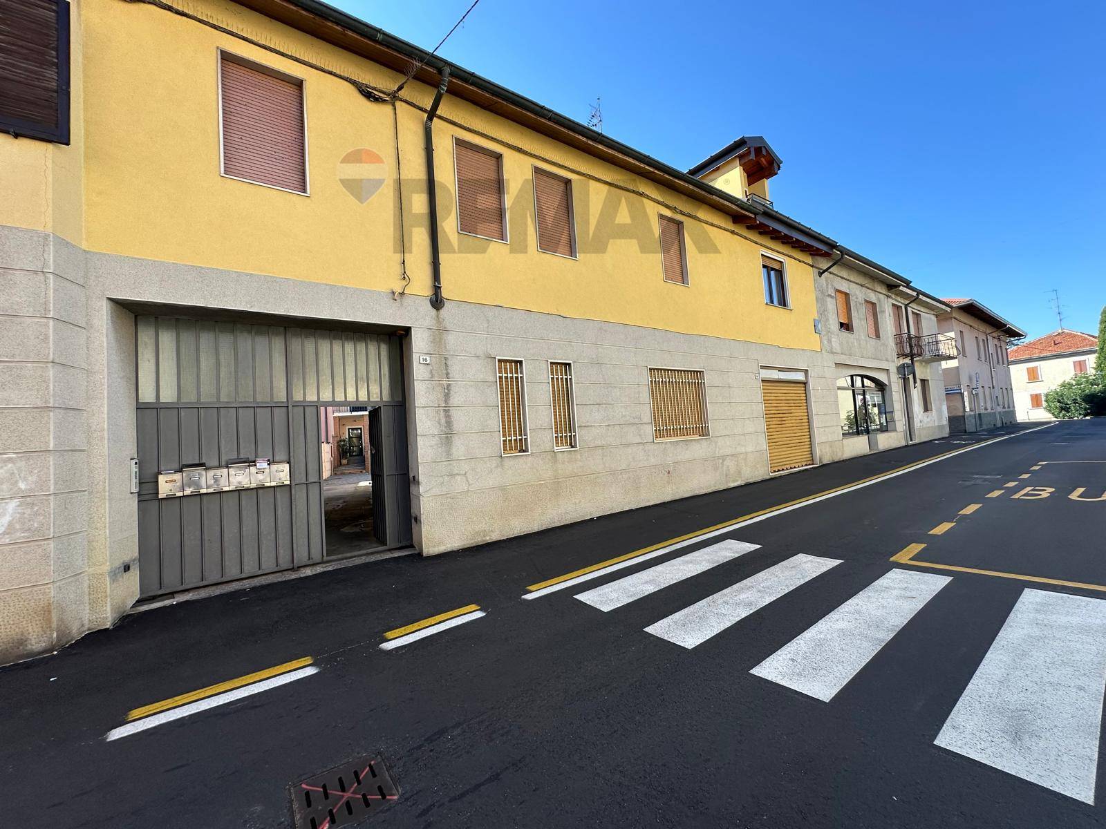 Laboratorio in vendita a Origgio, Bosco dei Conti Borromeo