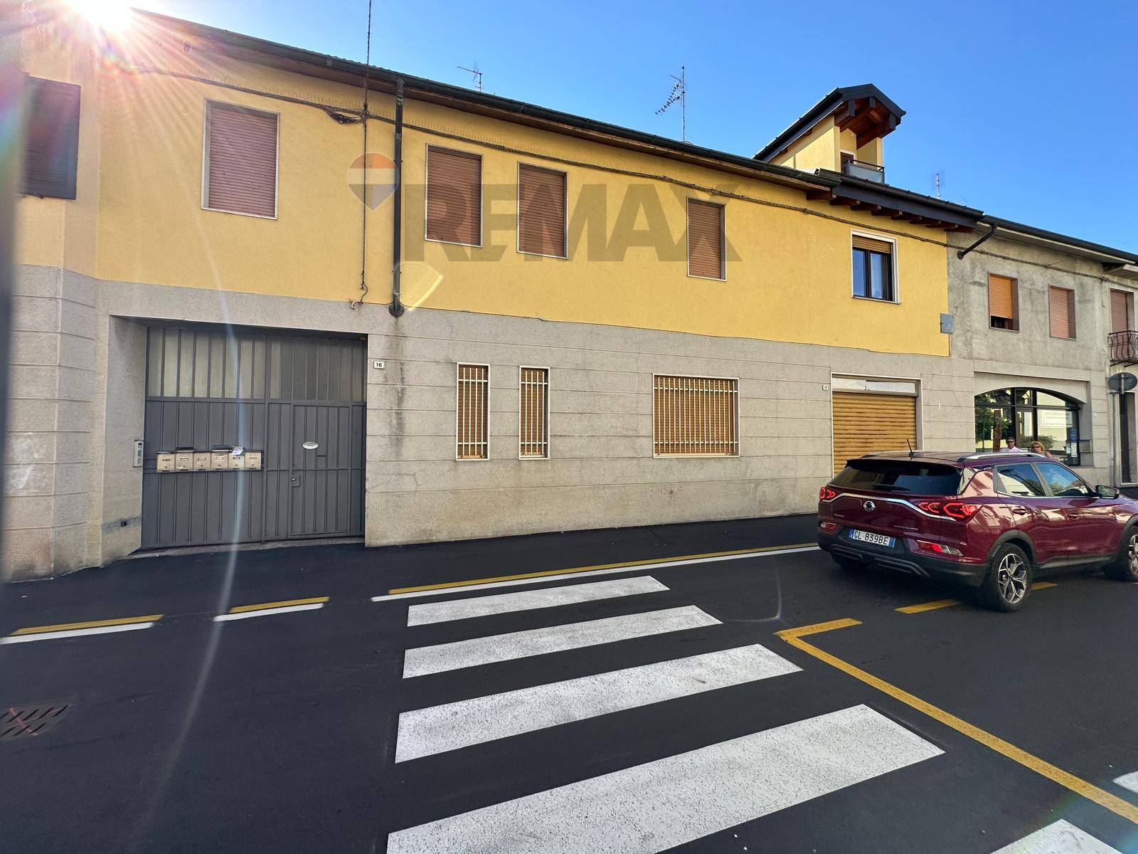 Laboratorio in vendita a Origgio, Bosco dei Conti Borromeo