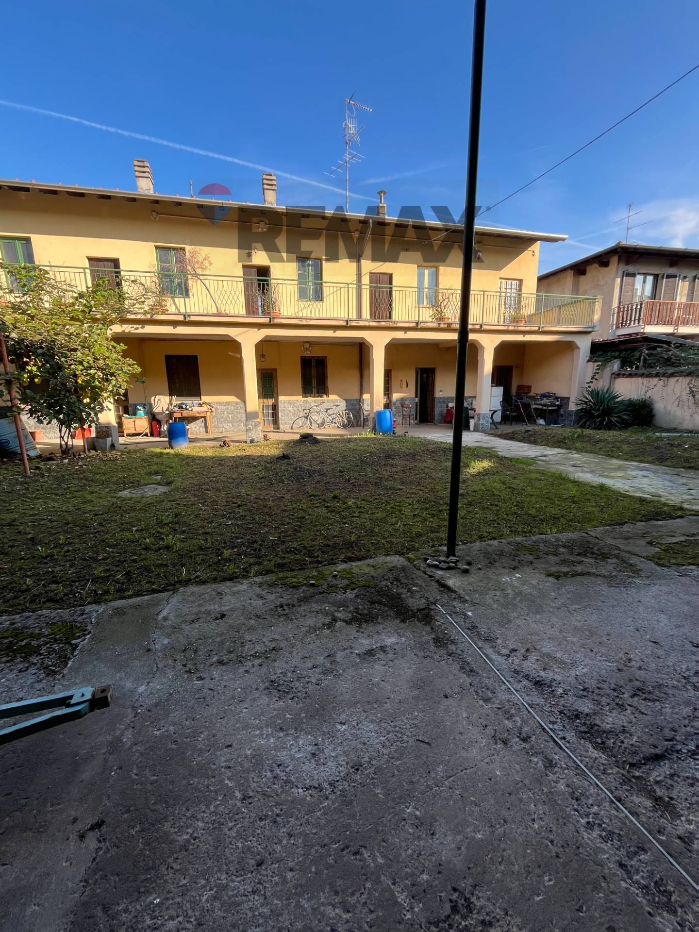 Casa Indipendente in vendita a Vanzaghello