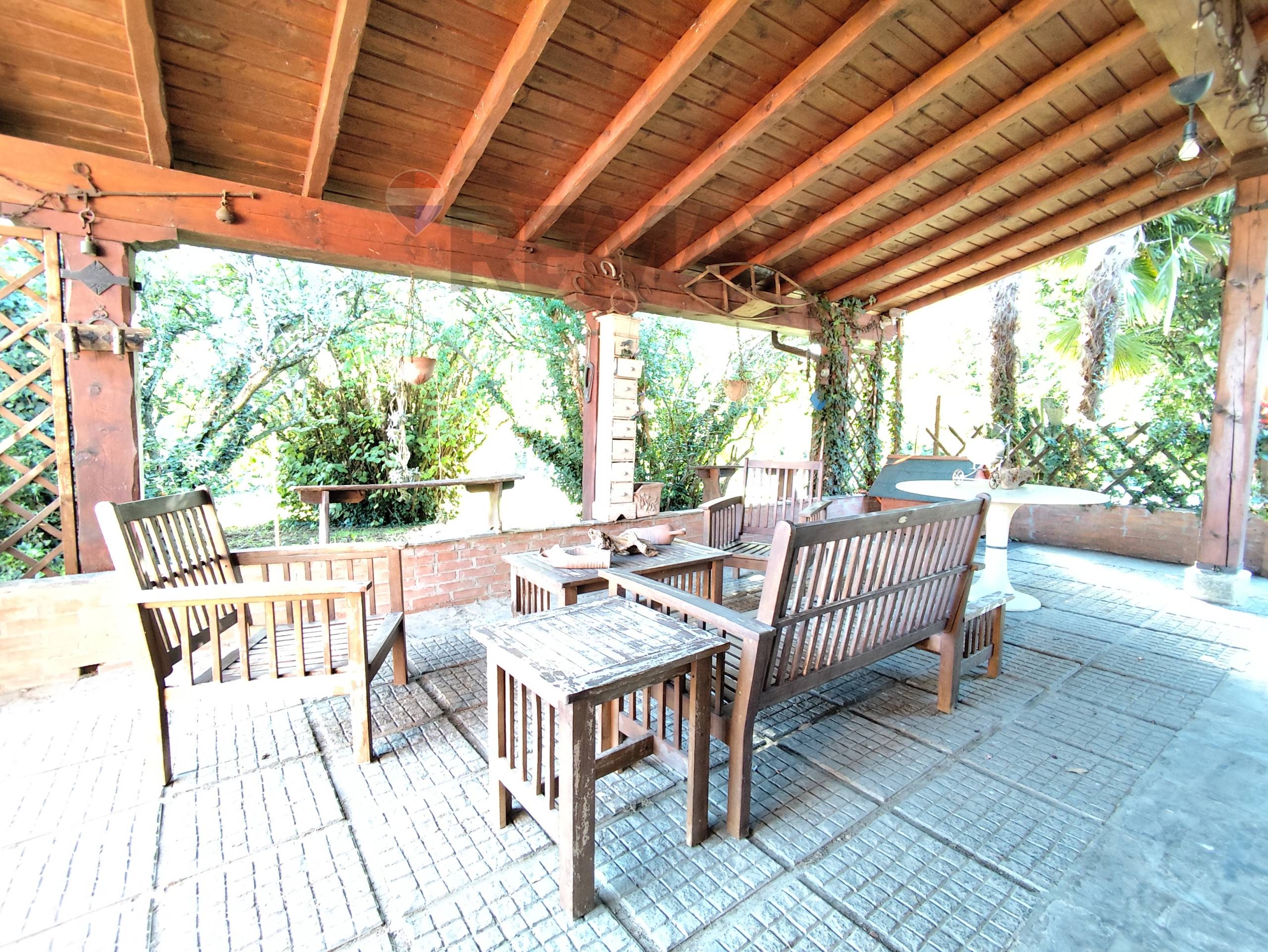 Villa singola in vendita a Melegnano
