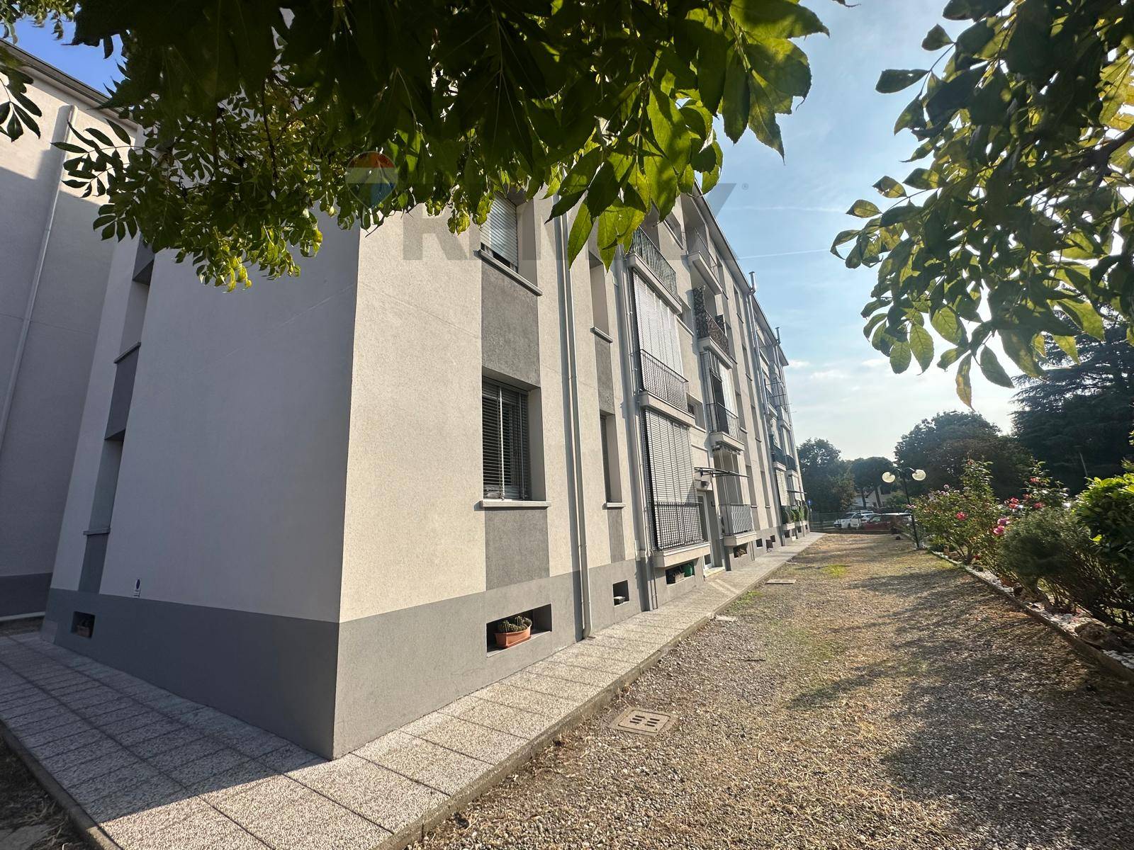 Appartamento in vendita a Legnano, Legnarello