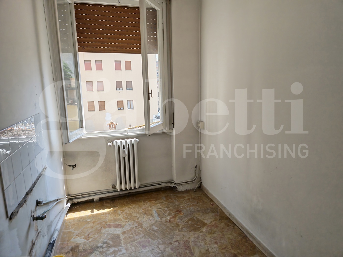 Quadrilocale da ristrutturare a Firenze