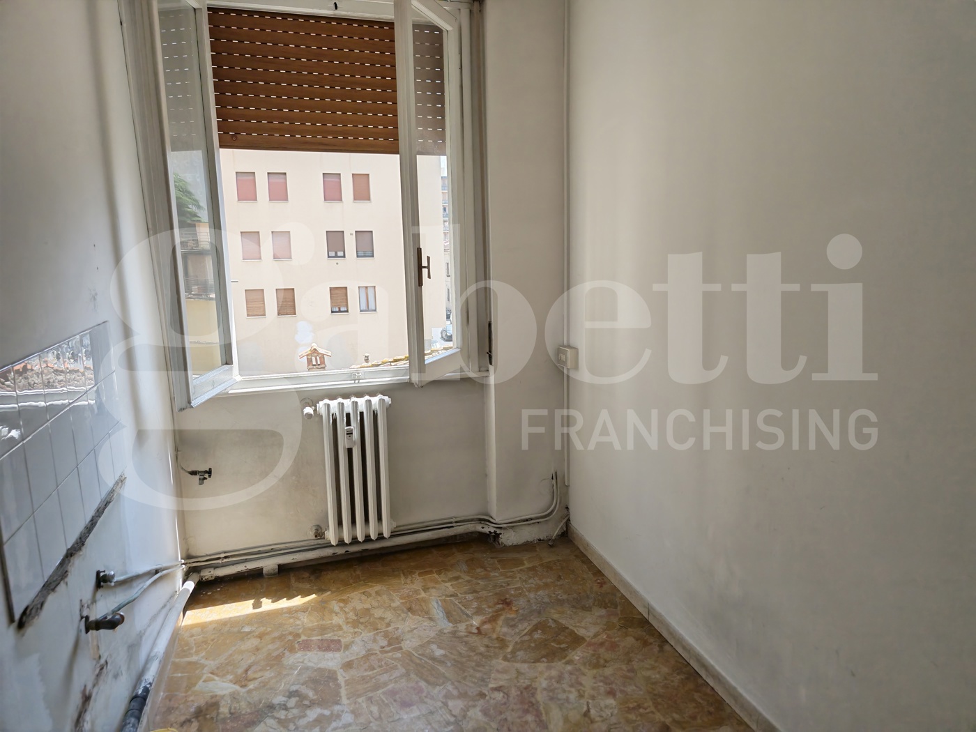 Quadrilocale da ristrutturare a Firenze