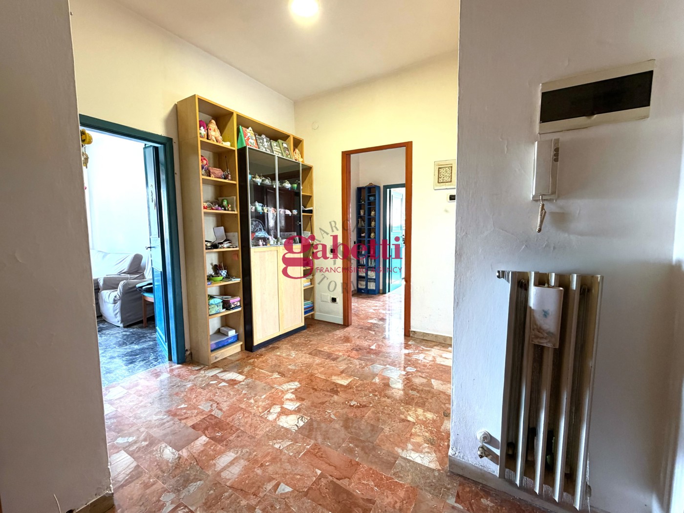 Quadrilocale da ristrutturare a Scandicci