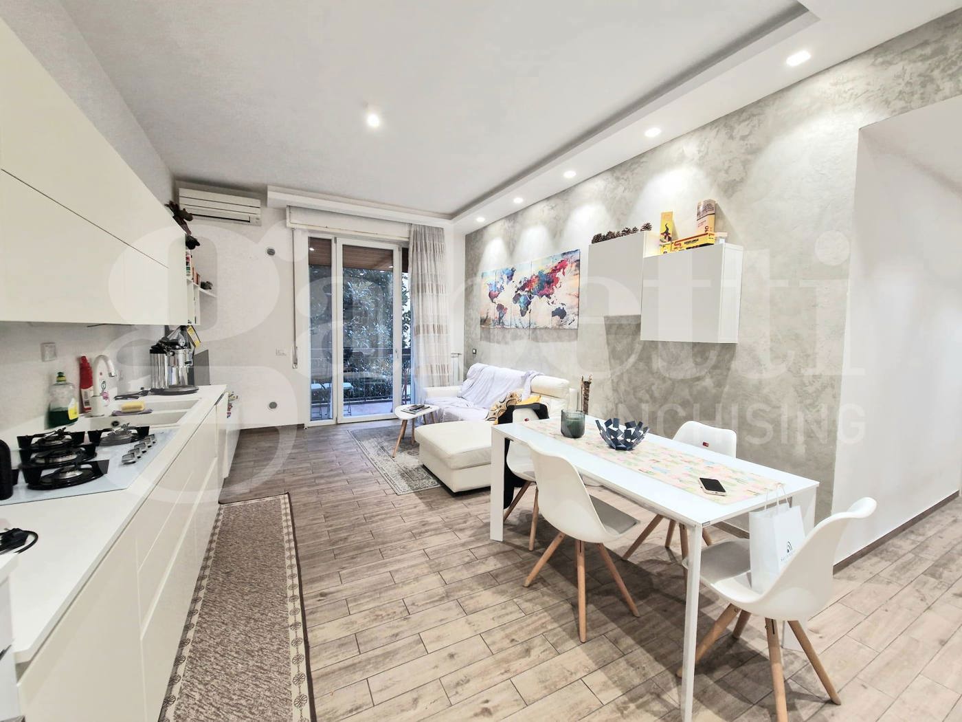 Trilocale in affitto a Firenze