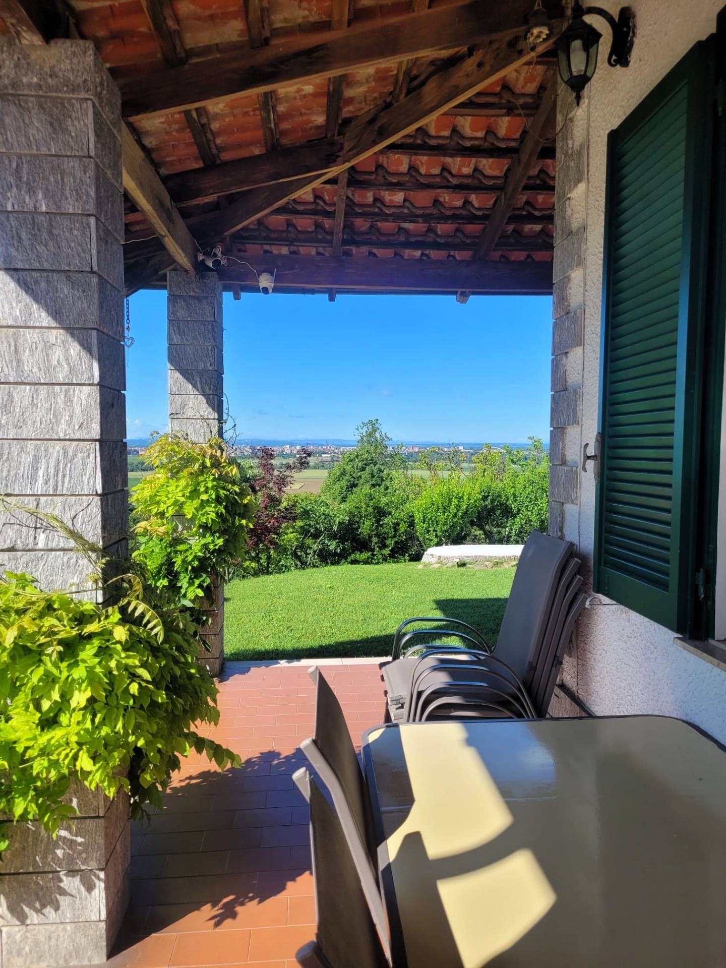 Villa in vendita a Pietra Marazzi