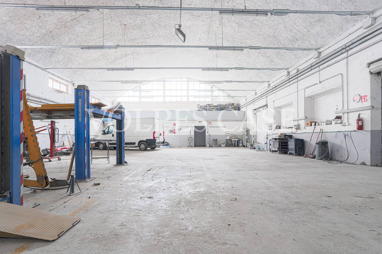 Capannone in vendita a Roma, Pietralata