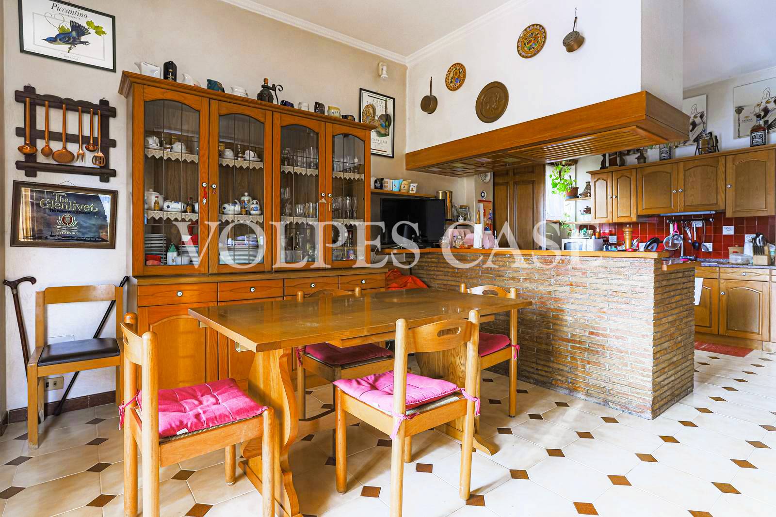 Villa in vendita a Guidonia Montecelio, Poggio Fiorito