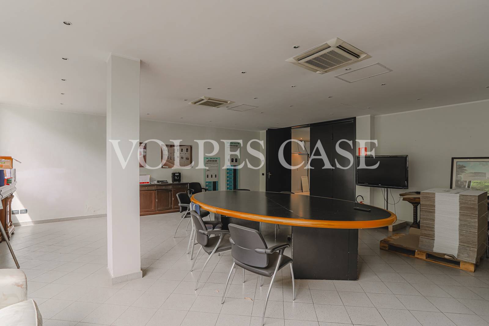 Capannone in vendita a Roma, Tiburtino