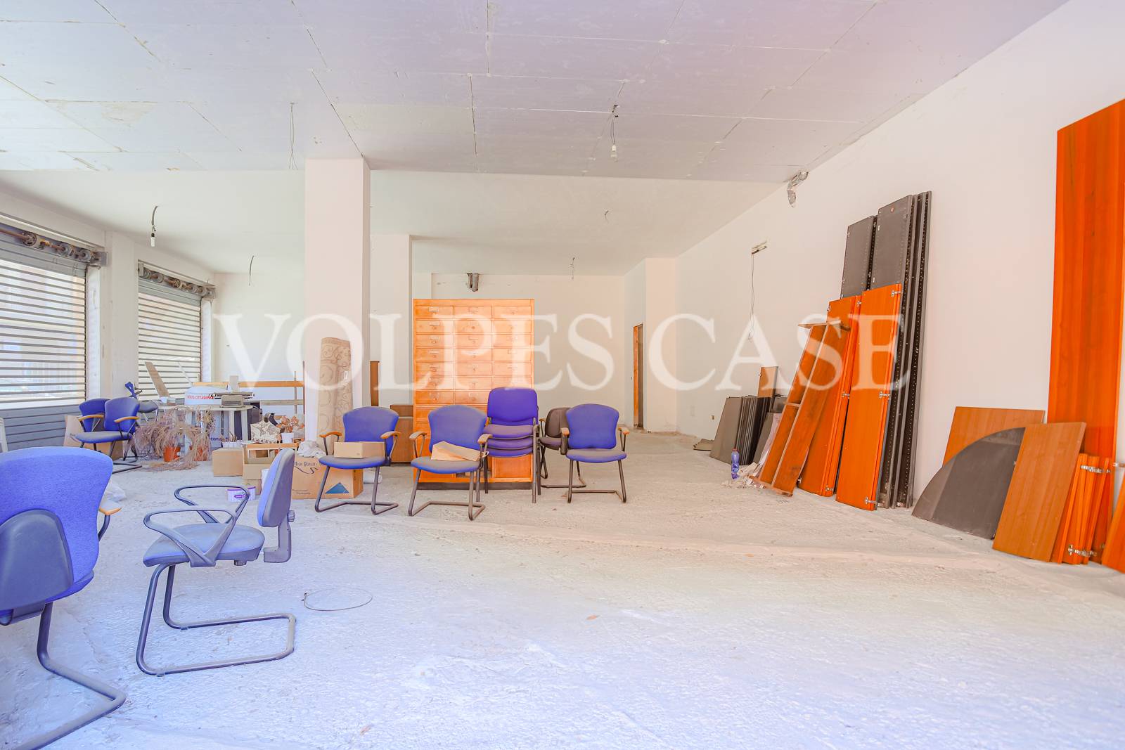 Locale/Negozio in affitto a Riano