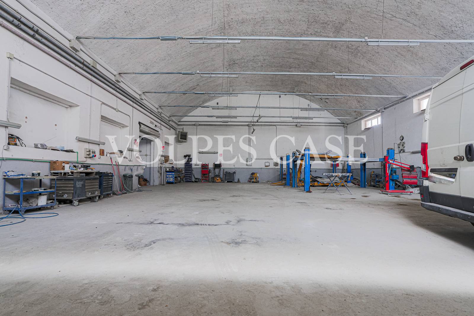 Capannone in vendita a Roma, Pietralata