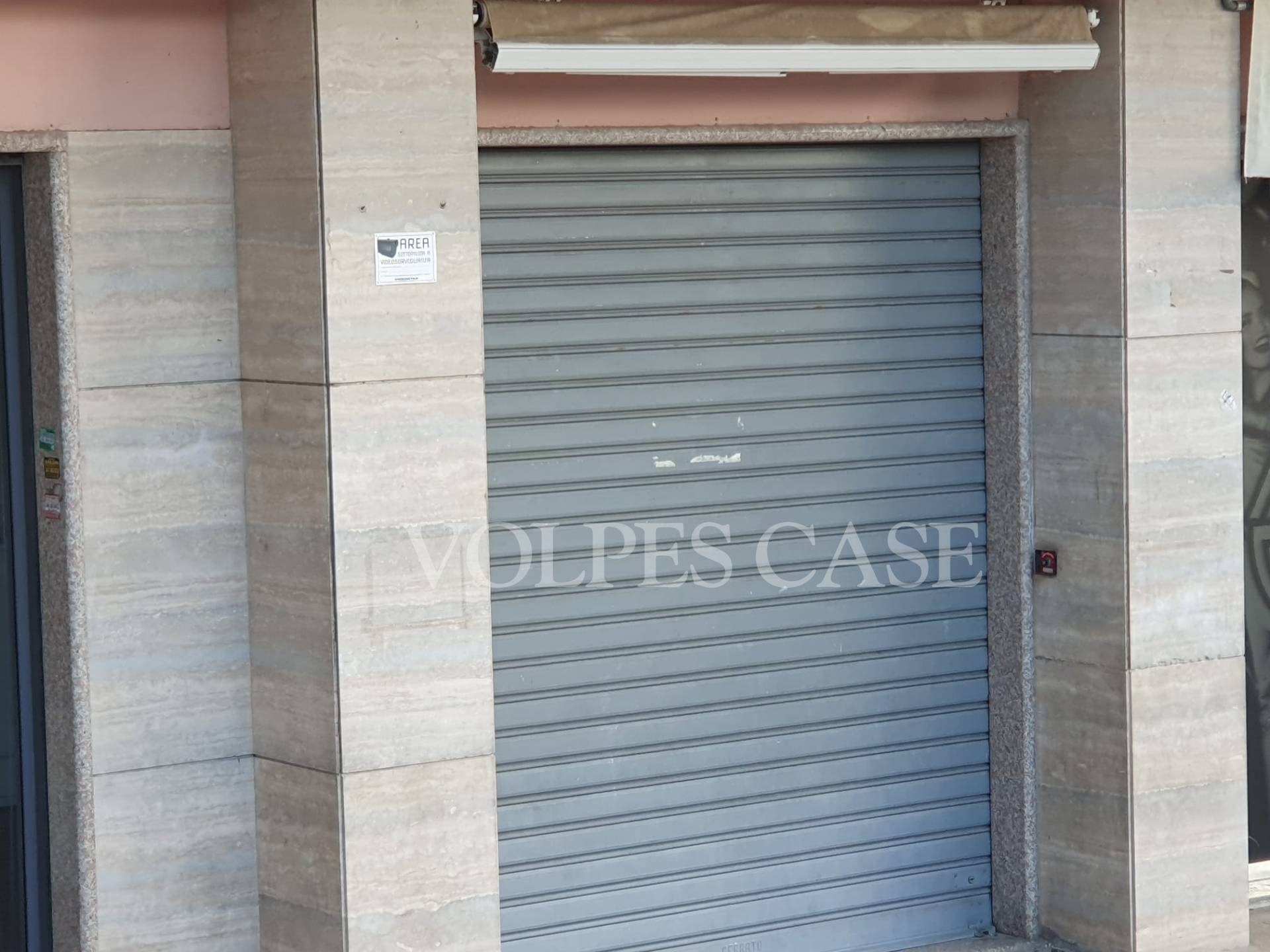 Locale/Negozio in vendita a Fonte Nuova, Tor Lupara