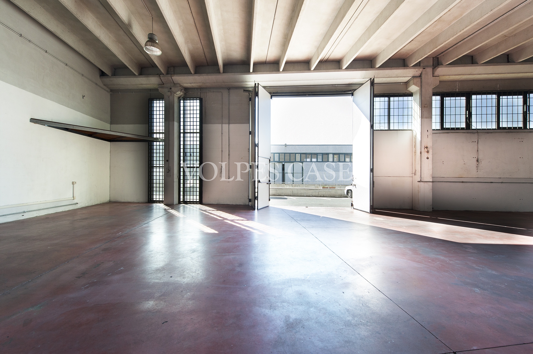 Capannone in affitto a Guidonia Montecelio, Colle Verde