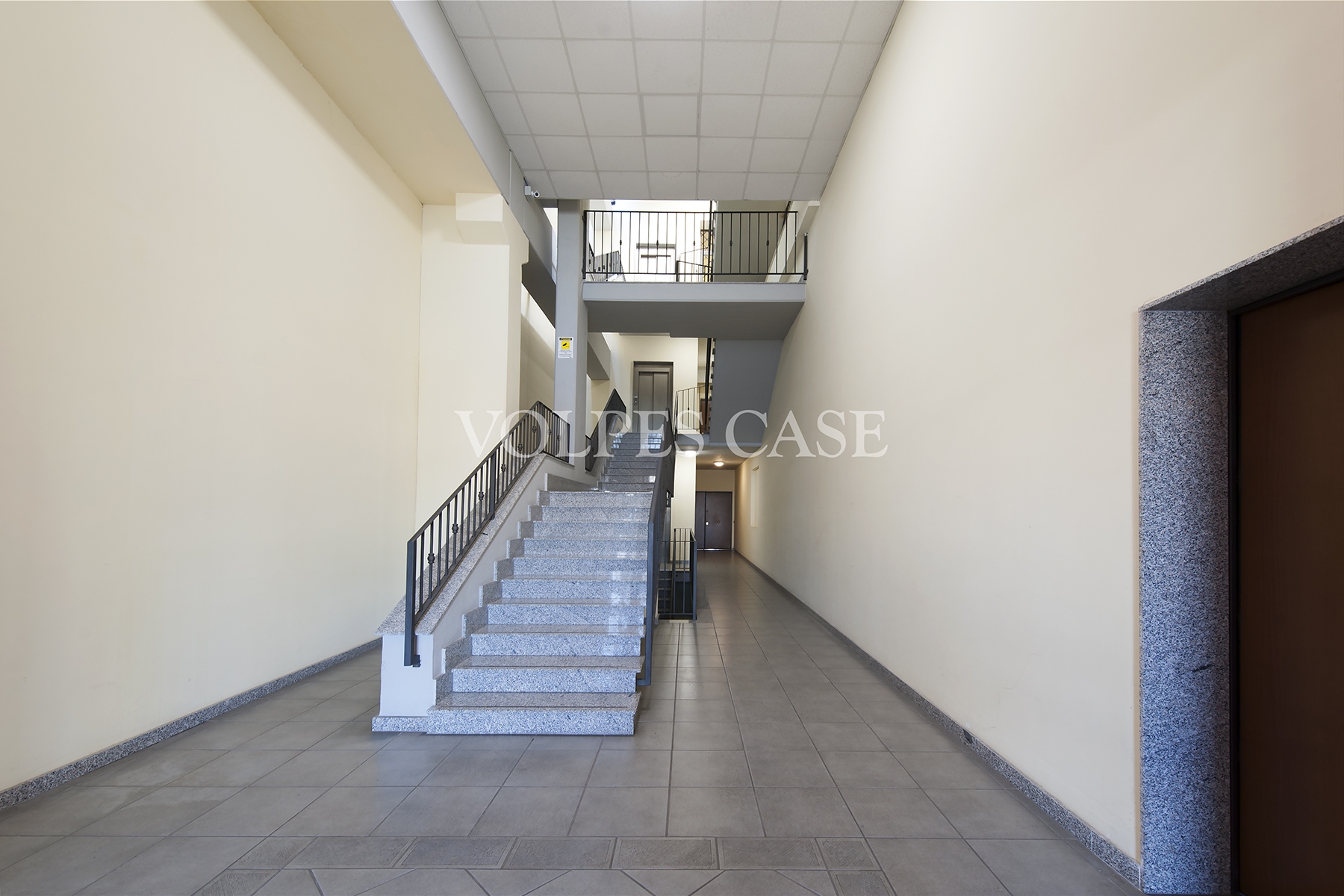 Capannone in affitto a Guidonia Montecelio, Colle Verde