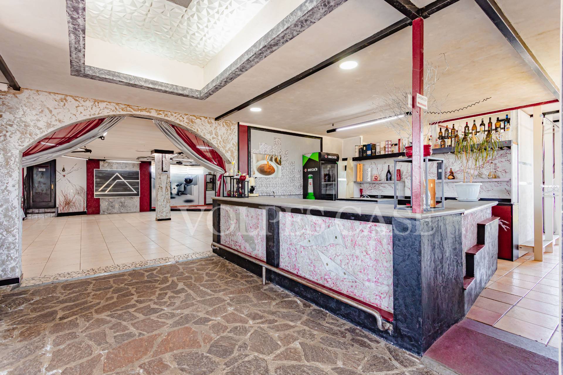 Locale/Negozio in vendita a Bracciano, Vigna di Valle