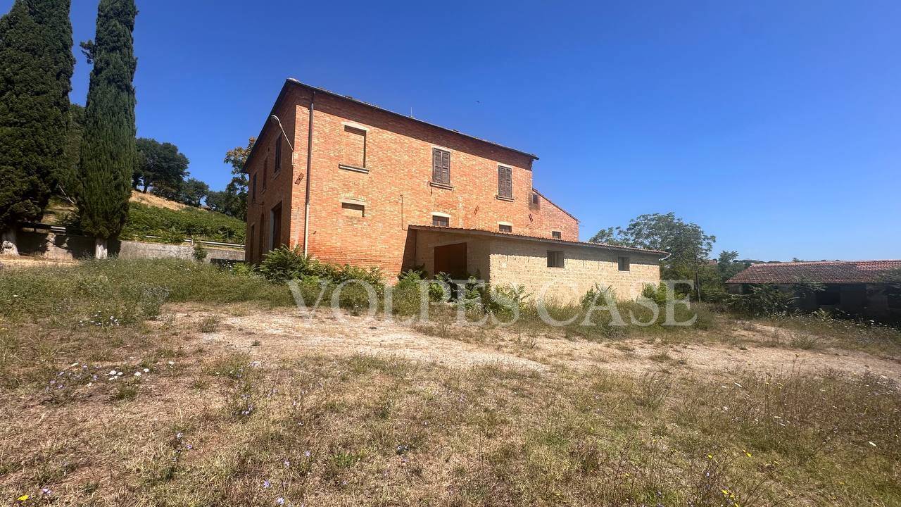 Studio/Ufficio in vendita a Torrita di Siena