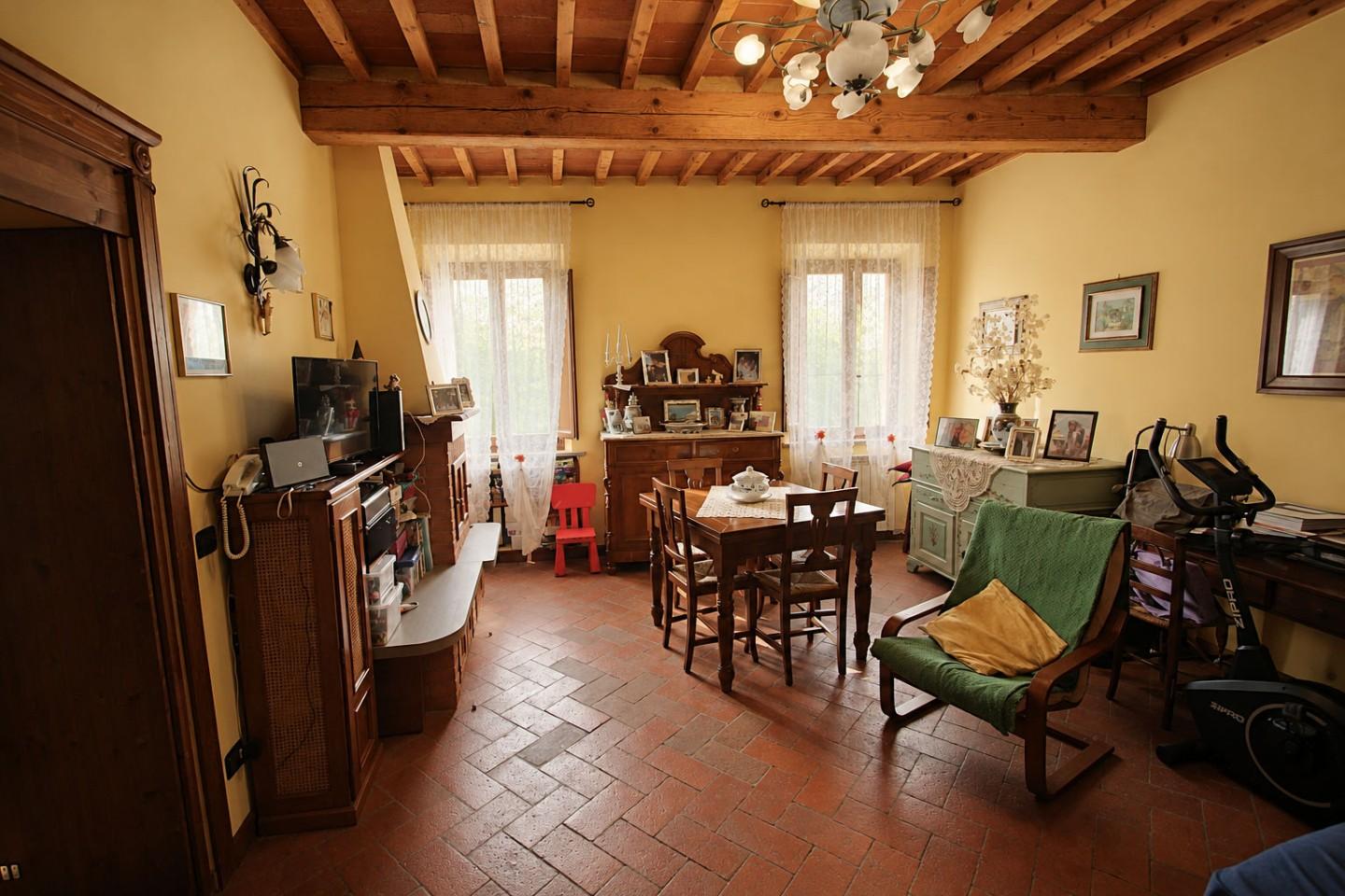 Casa indipendente in vendita, Lucca montuolo
