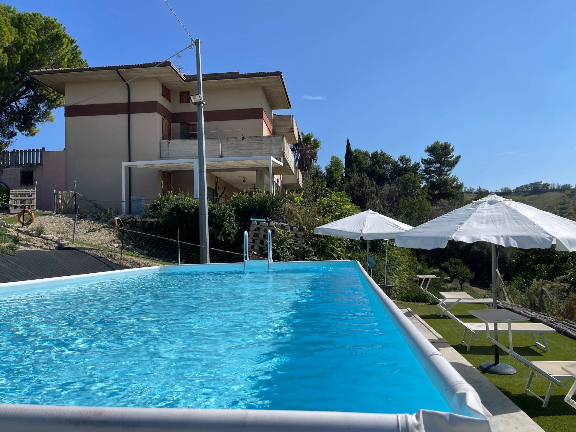 Casa indipendente in vendita a Acquaviva Picena, Residenziale