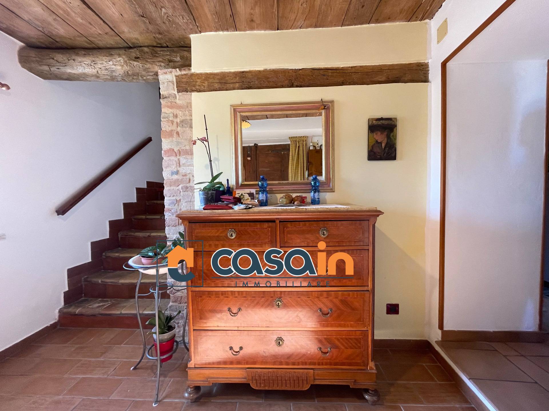 Casa indipendente in vendita a Castignano