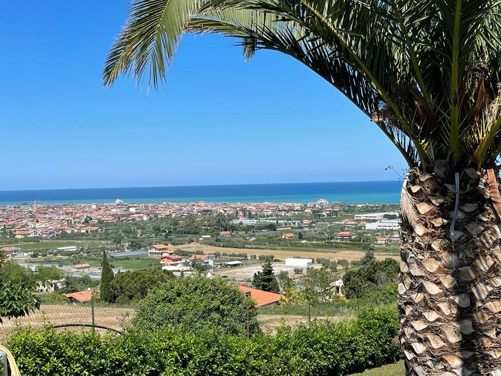 Villa in vendita a Martinsicuro