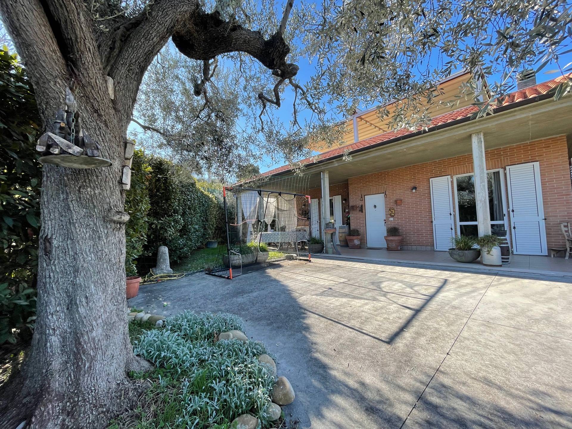 Villetta a schiera in vendita a San Benedetto del Tronto, Periferica