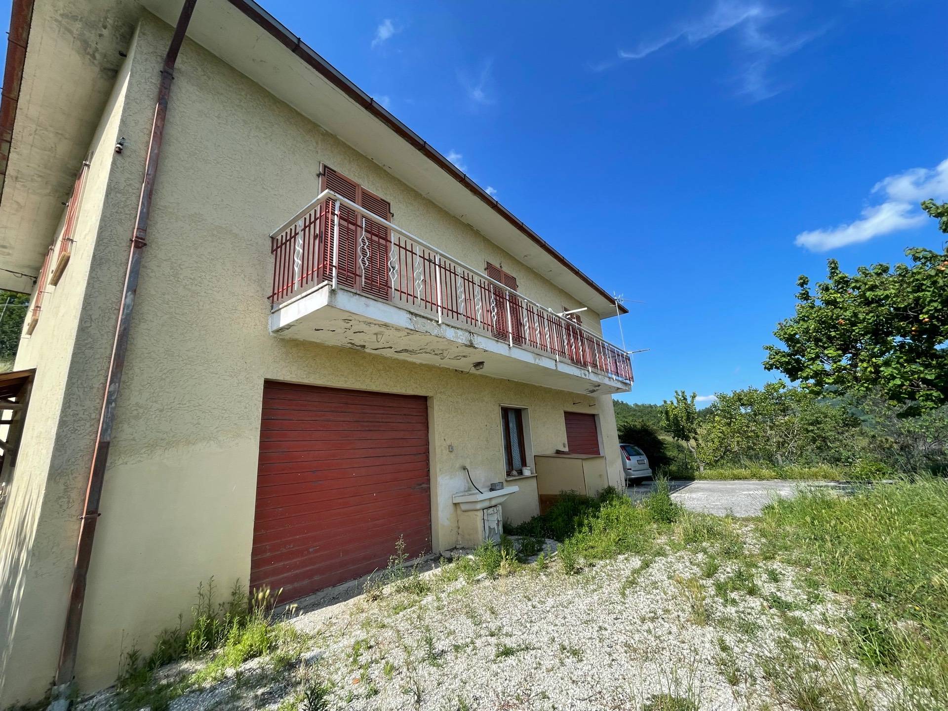 Casa indipendente in vendita a Rotella, Castel di Croce