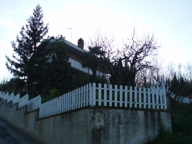 Villa in vendita a Acquaviva Picena