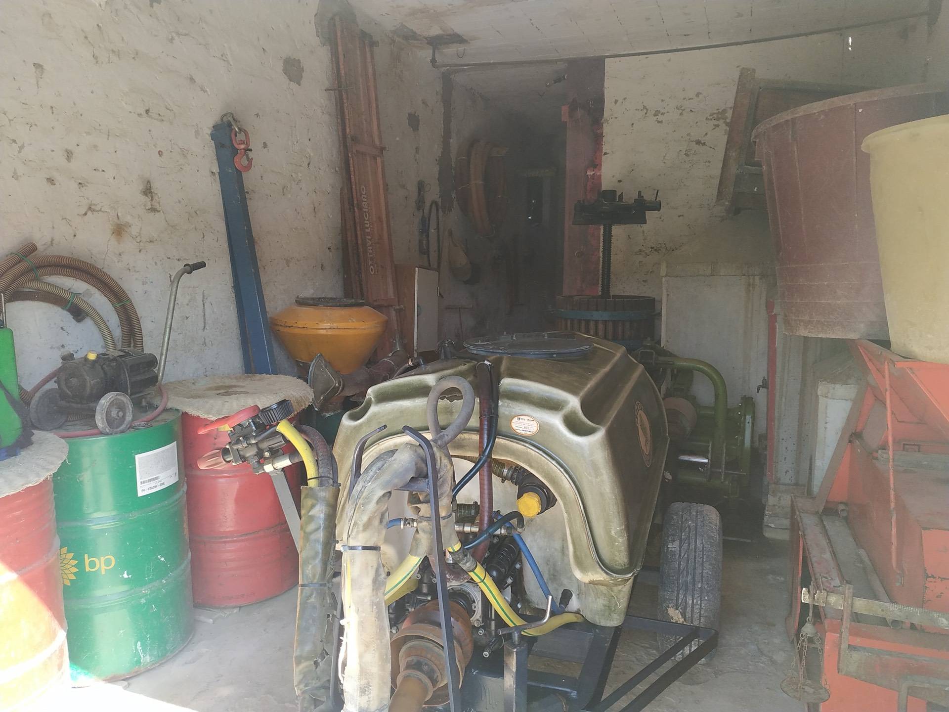 Rustico/Casale in vendita a Acquaviva Picena, Casarica