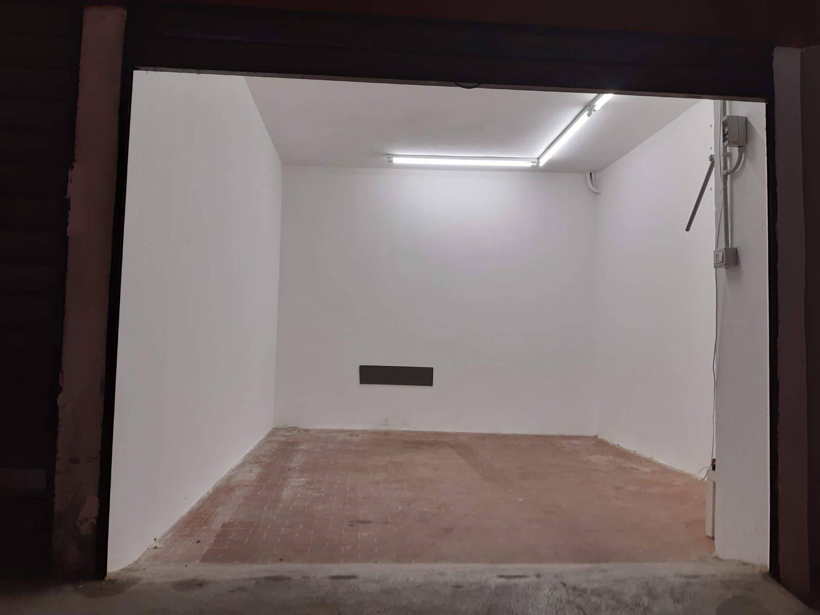 Box o garage in vendita a San Benedetto del Tronto, Centrale