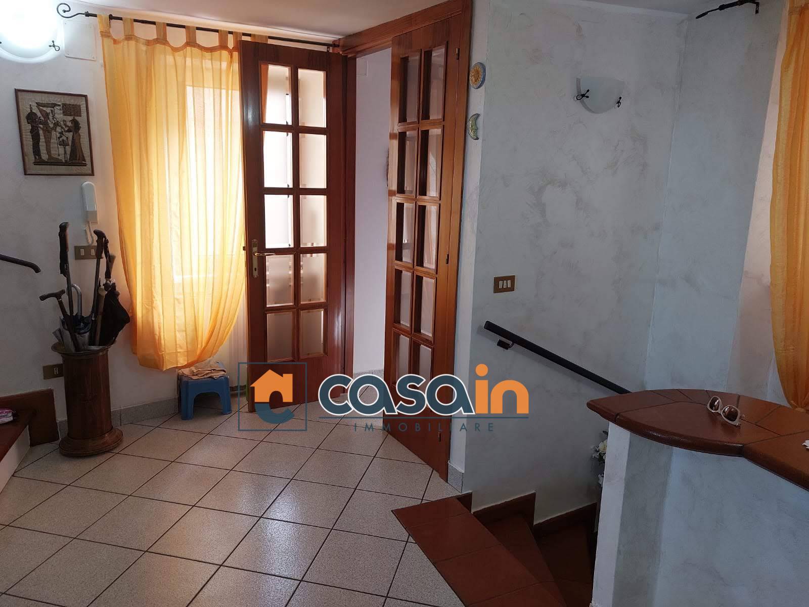 Casa cielo terra in vendita a Montedinove