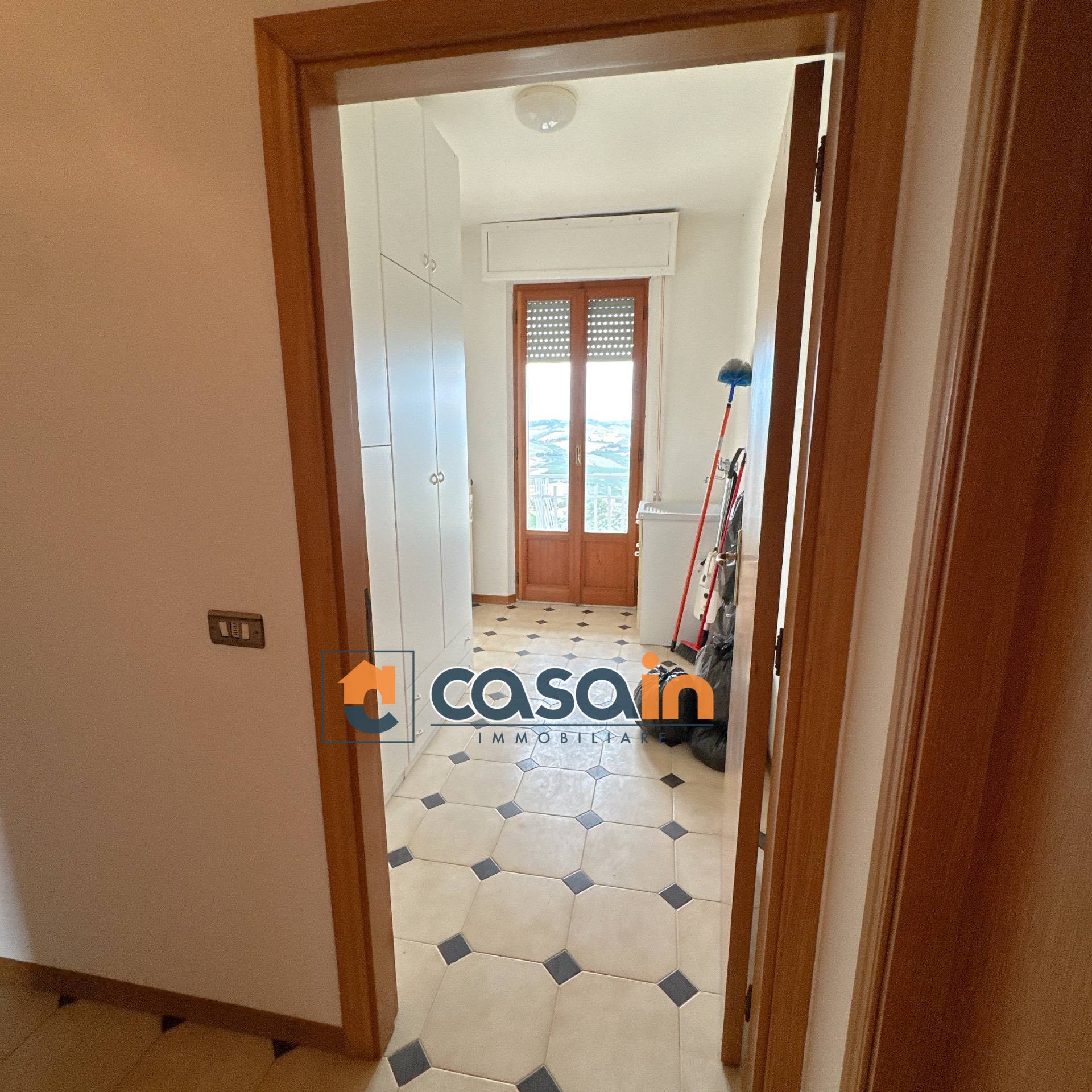 Appartamento in vendita a Carassai