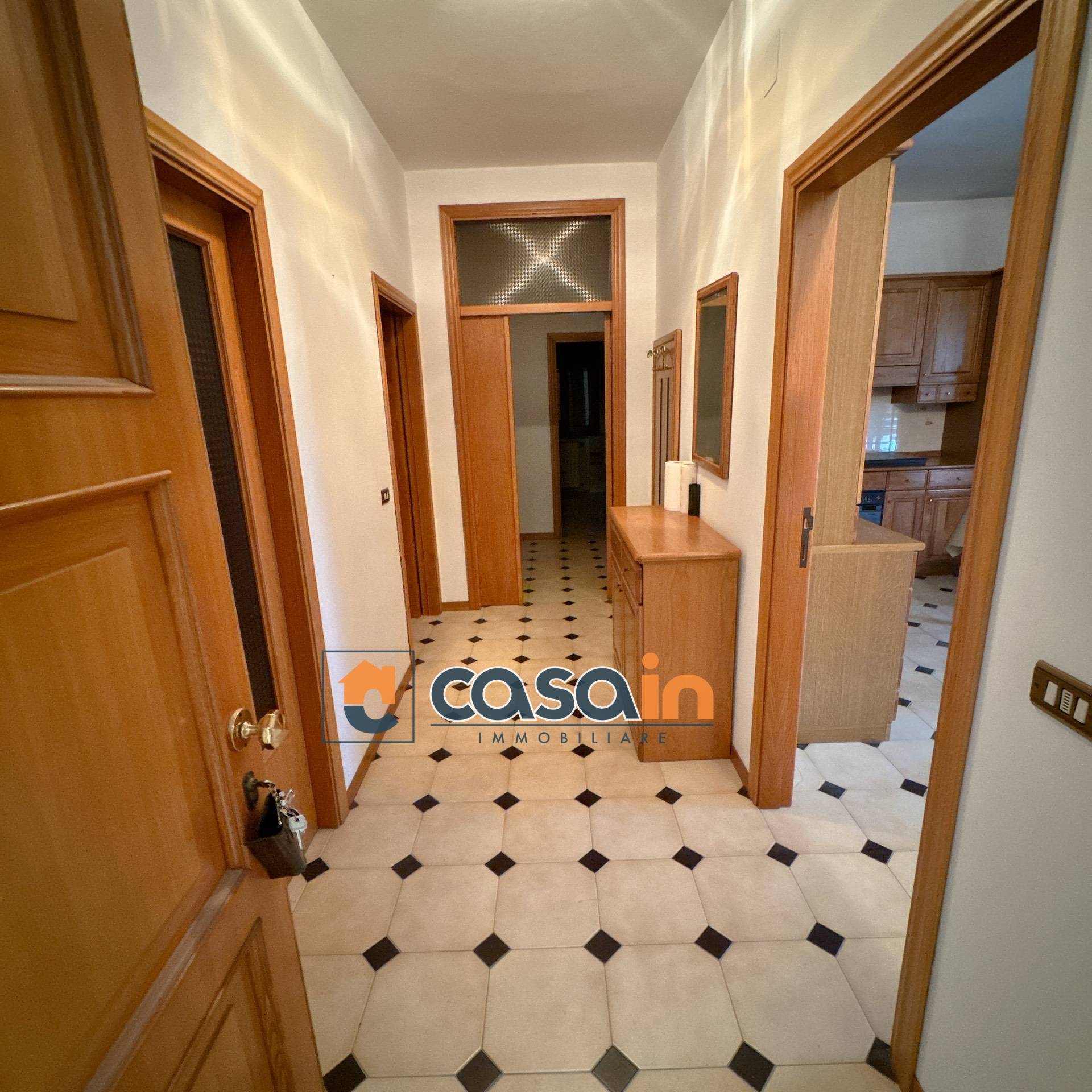 Appartamento in vendita a Carassai