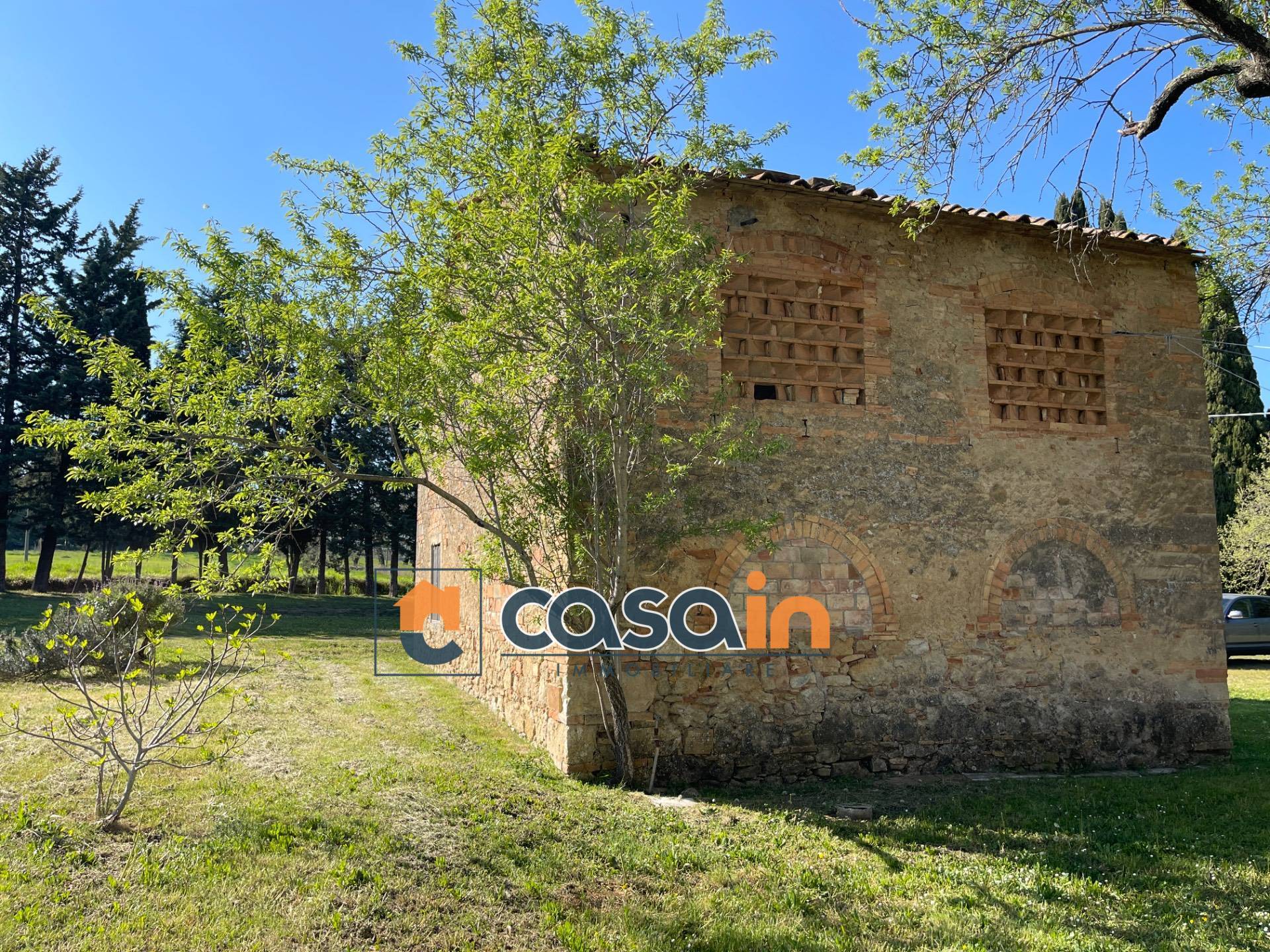 Rustico/Casale in vendita a Pomarance, Larderello