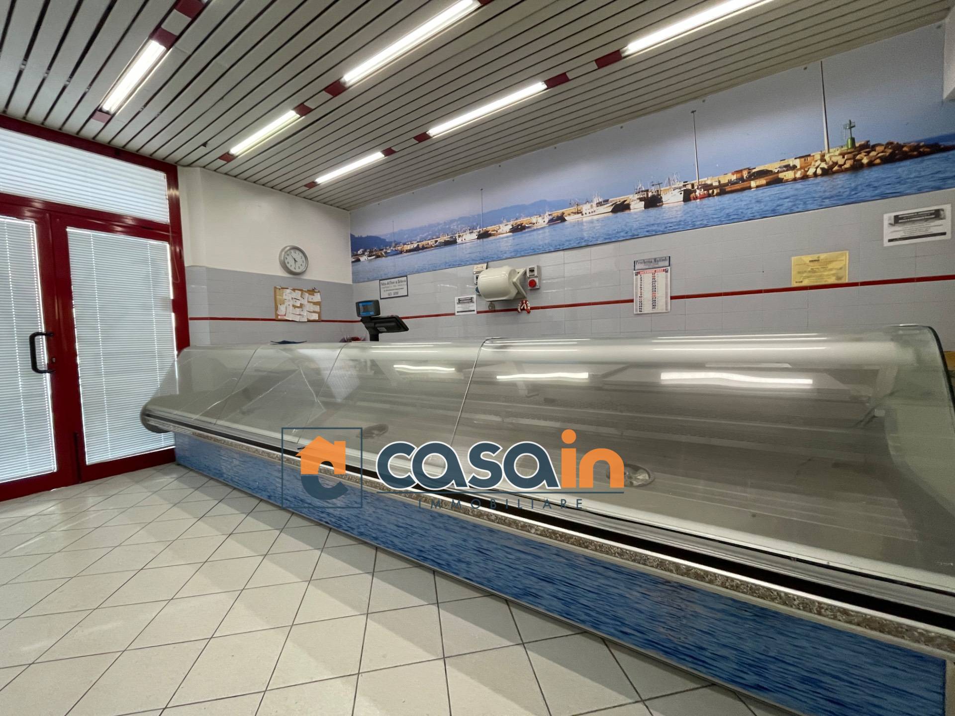 Locale commerciale in vendita a San Benedetto del Tronto