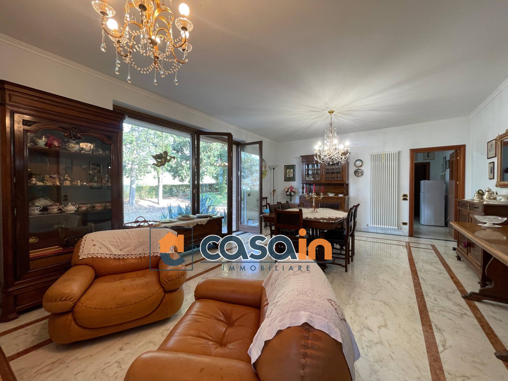 Villa in vendita a Castignano